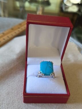 Title: Stunning Bohemian Turquoise Statement Ring – Vibrant Blue.